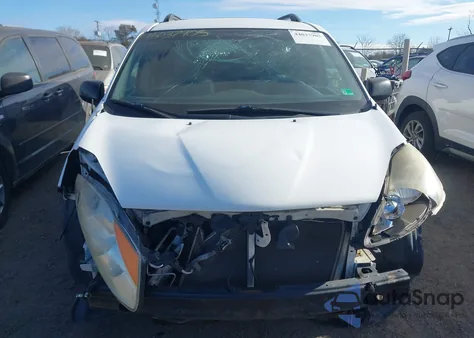 2007 Toyota Sienna Ce z USA, uszkodzony, nr VIN 5TDZK23C27S035200